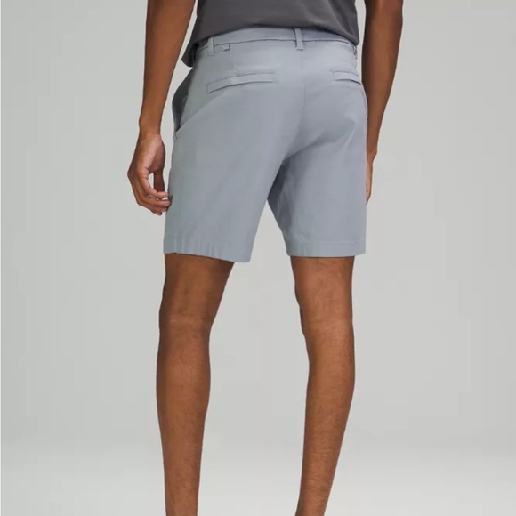 Lululemon Commission Classic-Fit Short 9" *Oxford - Picture 2 of 12